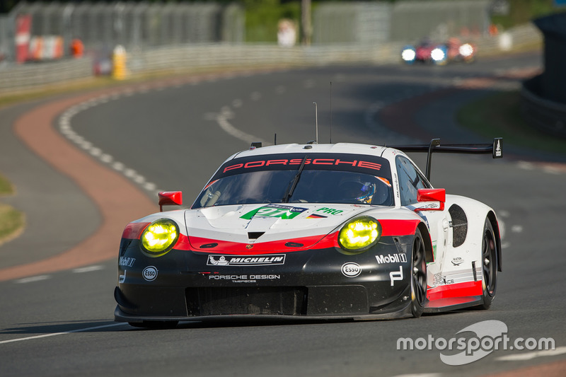 #91 Porsche Team Porsche 911 RSR: Richard Lietz, Frédéric Makowiecki, Patrick Pilet