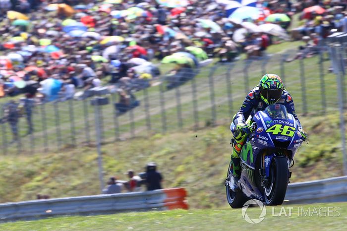 Valentino Rossi, Yamaha Factory Racing