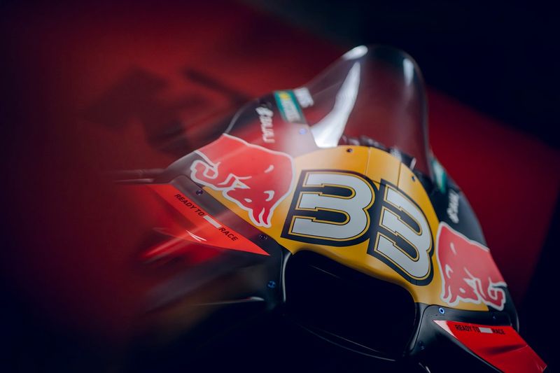 Livrea Red Bull KTM Factory Racing