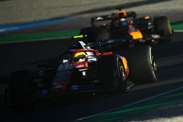 Lewis Hamilton, Ferrari, Max Verstappen, Red Bull Racing