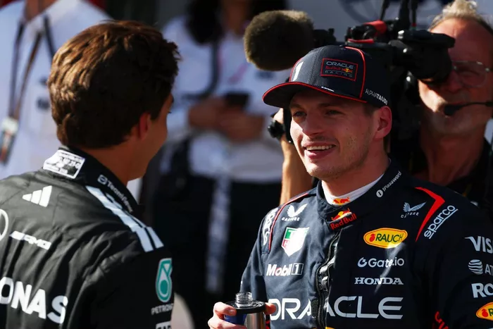 Max Verstappen, Red Bull Racing, George Russell, Mercedes
