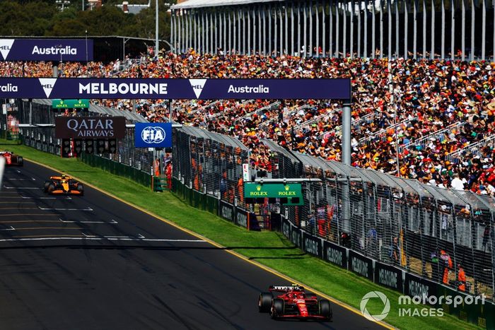 Carlos Sainz, Ferrari SF-24, Lando Norris, McLaren MCL38