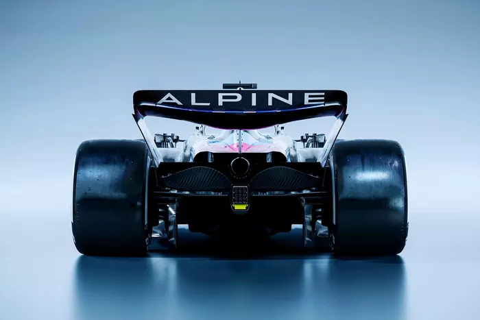 Alpine A524