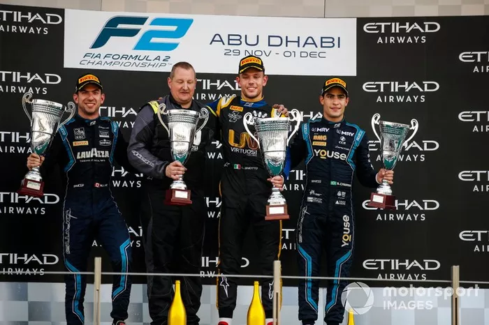 Luca Ghiotto, UNI Virtuosi Racing, celebrates victory on the podium with Nicholas Latifi, Dams and Sergio Sette Camara, Dams 