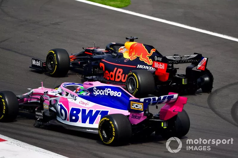 Sergio Perez, Racing Point RP19, Max Verstappen, Red Bull Racing RB15