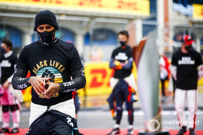 Lewis Hamilton, Mercedes-AMG F1 y los demás pilotos