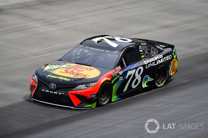 17. Martin Truex Jr., Furniture Row Racing, Toyota Camry Bass Pro Shops/Ducks Unlimited