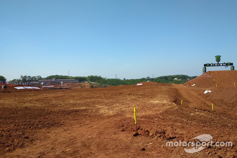 Track BSB City Semarang