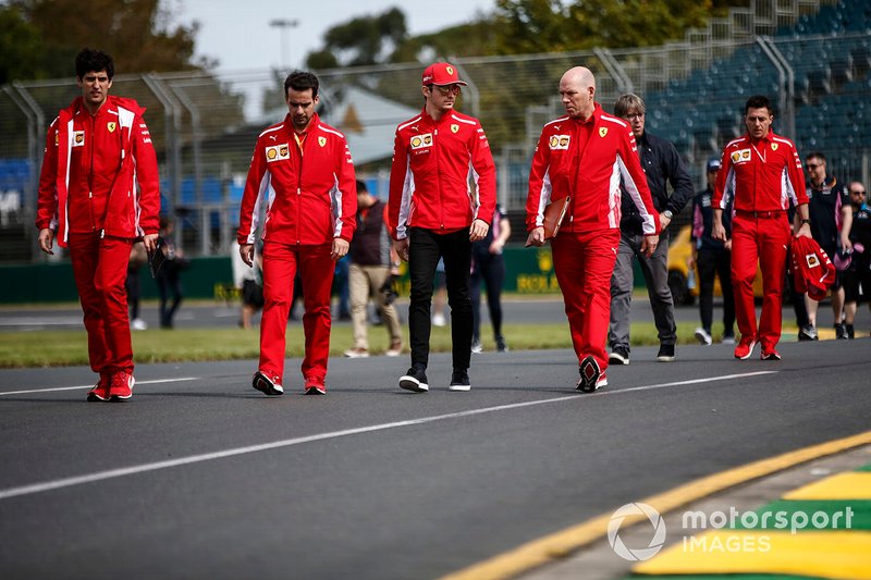 Charles Leclerc, Ferrari, with Jock Clear, Race Engineer, Ferrari