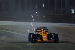 Funkenflug: Stoffel Vandoorne, McLaren MCL32