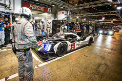 Pole winners #2 Porsche Team Porsche 919 Hybrid: Romain Dumas, Neel Jani, Marc Lieb