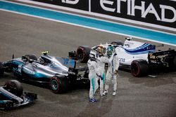 Lewis Hamilton, Mercedes AMG F1, Valtteri Bottas, Mercedes AMG F1 and Felipe Massa, Williams celebra