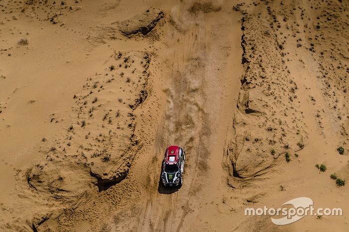 #104 X-Raid Team Mini: Nani Roma, Alex Haro