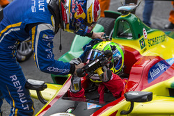 Sieger Lucas di Grassi, ABT Schaeffler Audi Sport mit drittplazierten Sébastien Buemi, Renault e.Dam