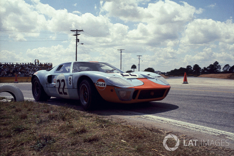 Jacky Ickx, Jackie Oliver, Ford GT40