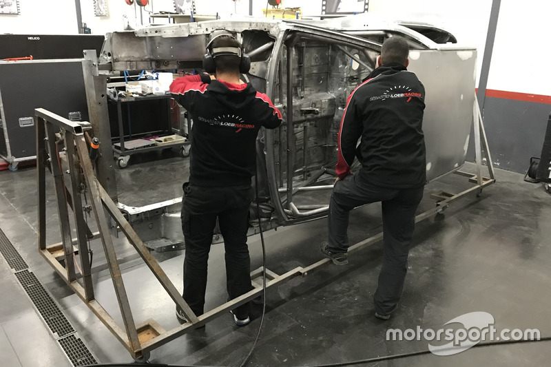 Reconstruction de la Peugeot 30 Maxi du Sébastien Loeb Racing