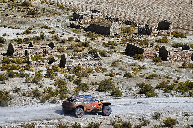 #303 Peugeot Sport Peugeot 3008 DKR: Carlos Sainz, Lucas Cruz