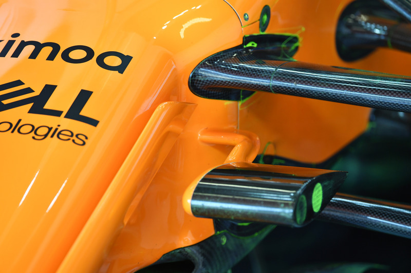 McLaren MCL33, első futómű, részlet