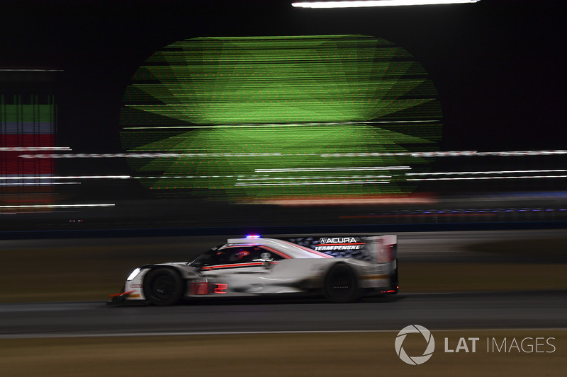 #7 Acura Team Penske Acura DPi, P: Helio Castroneves, Ricky Taylor, Graham Rahal