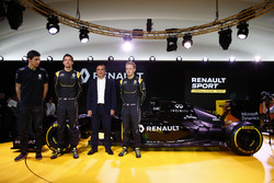 Carlos Ghosn, Renault President with drivers Jolyon Palmer, Kevin Magnussen and Esteban Ocon Renault F1 tests driver