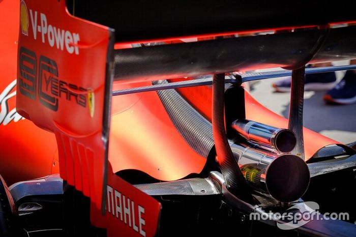 Ferrari SF90 dettaglio parte posteriore