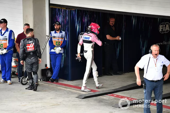 Esteban Ocon, Racing Point Force India dans le Parc Fermé