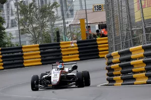 Jake Hughes, Hitech GP