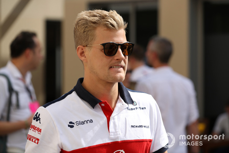 Sin sitio en Fórmula 1, Marcus Ericsson deja Sauber rumbo a la IndyCar. Otro que se despide de la máxima categoría, aunque en su caso de manera involuntaria. Abandonó antes de la vuelta 25.
