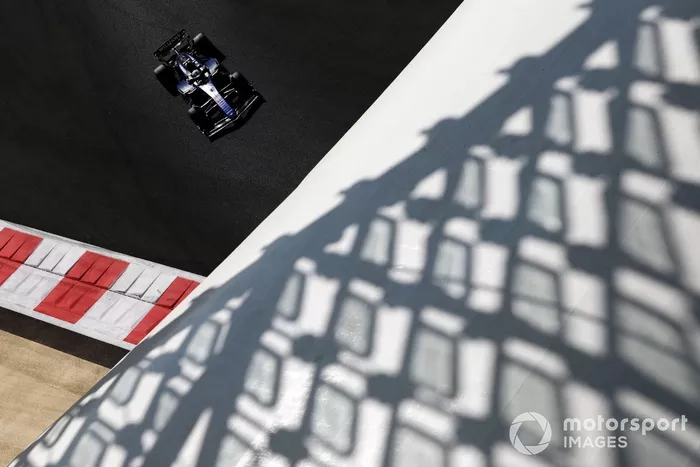 Carlos Sainz, Williams FW46 