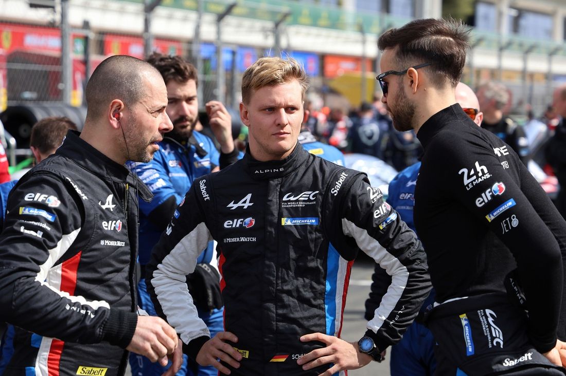 #36 Alpine Endurance Team Alpine A424: Jules Gounon, Frédéric Makowiecki, Mick Schumacher