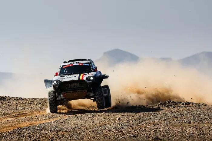 #222 X-Raid Mini JCW Team Mini: Guillaume De Mevius, Mathieu Baumel