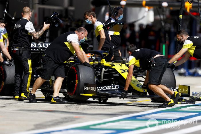 Esteban Ocon, Renault F1 Team R.S.20