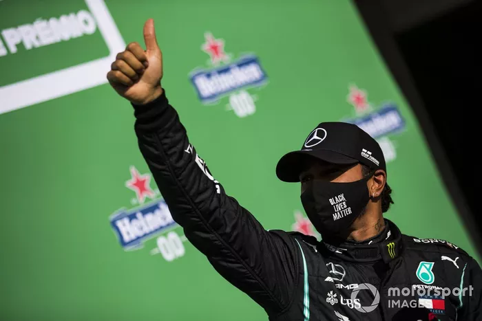 Hamilton consiguió la 97 en el regreso de Portugal a la F1
