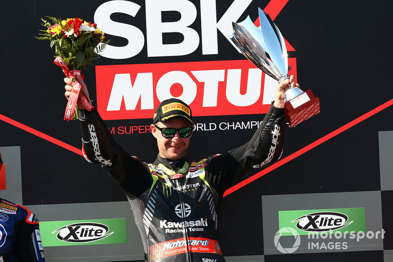 Podio: il vincitore della gara Jonathan Rea, Kawasaki Racing