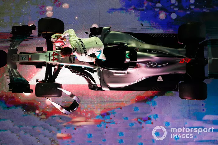 Lewis Hamilton, Mercedes AMG F1 W09 EQ Power+, 1st 