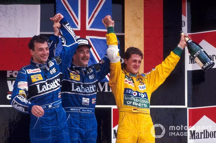 En el podio le escoltó Riccardo Patrese, también de Williams, y tercero fue Michael Schumacher, de Benetton