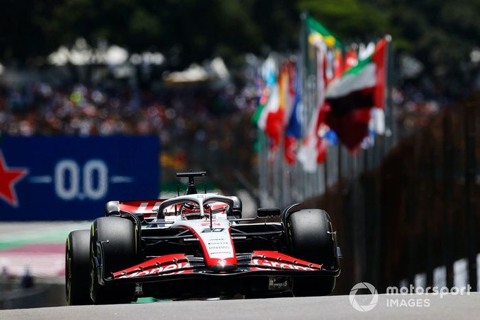 Kevin Magnussen, Haas VF-23