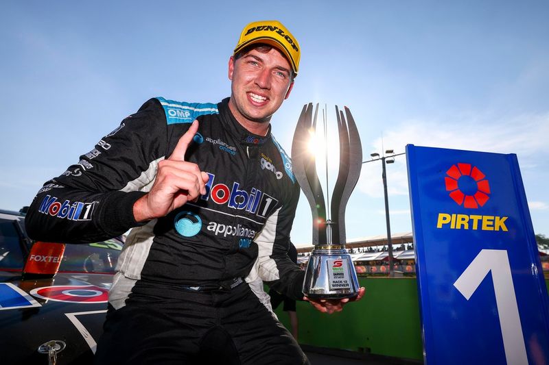 Chaz Mostert