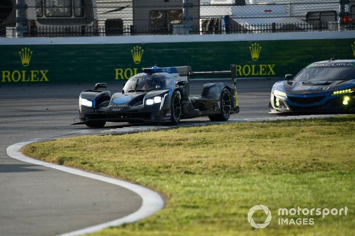 #10 Wayne Taylor Racing Cadillac DPi-V.R. Cadillac DPi, DPi: Renger Van Der Zande, Ryan Briscoe, Scott Dixon, Kamui Kobayashi