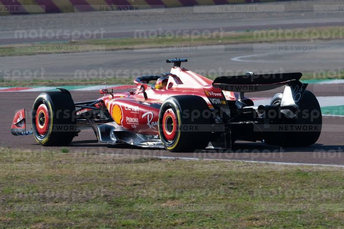Carlos Sainz, Ferrari SF-24  
