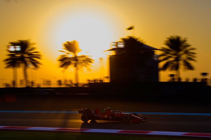 Carlos Sainz, Ferrari SF21