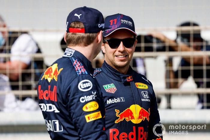 Sergio Pérez, Red Bull Racing y Max Verstappen, Red Bull Racing 
