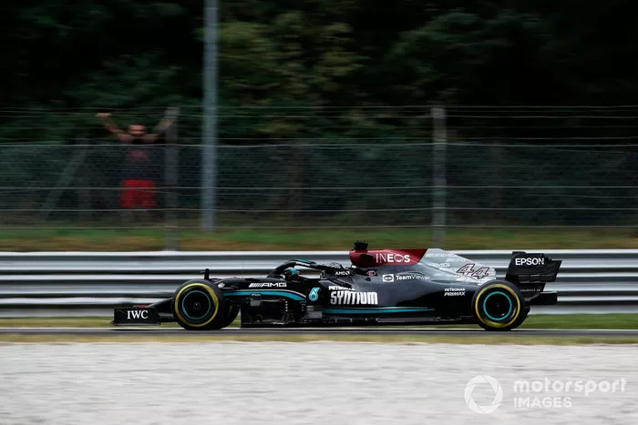 Lewis Hamilton, Mercedes W12