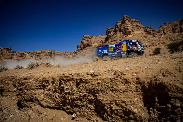 #516 Team KAMAZ Master: Anton Shibalov, Dmitrii Nikitin, Ivan Tatarinov