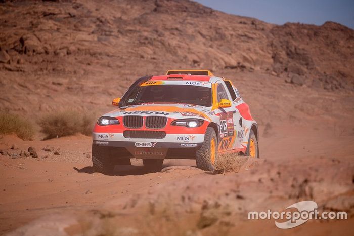 #325 Mecatech BMW: Isidre Esteve Pujol, Txema Villalobos