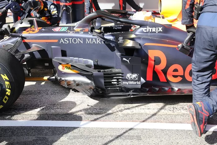 Red Bull Racing RB16 side