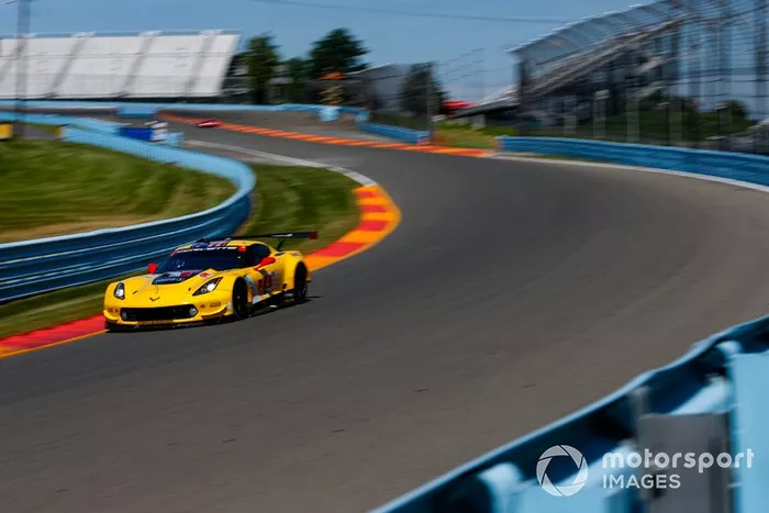 #4 Corvette Racing Corvette C7.R, GTLM: Oliver Gavin, Tommy Milner