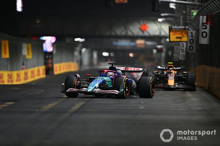 Liam Lawson, VCARB 01, Sergio Pérez, Red Bull Racing RB20