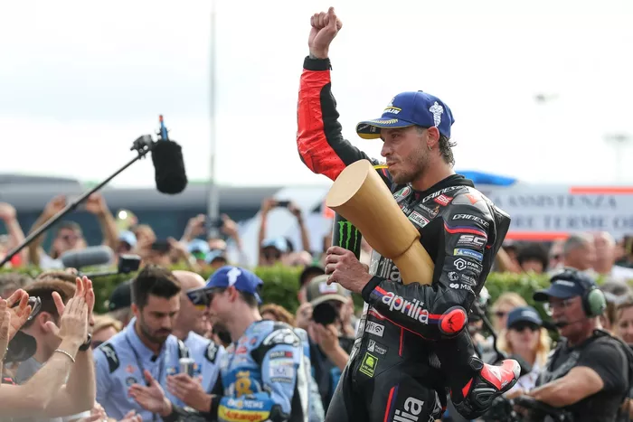 Marco Bezzecchi, Aprilia Racing