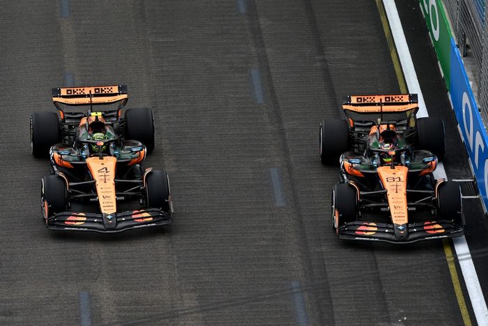 Lando Norris, McLaren, Oscar Piastri